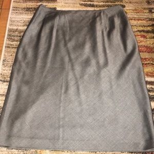 Tahari Petite Pencil Skirt - size 4Petite
